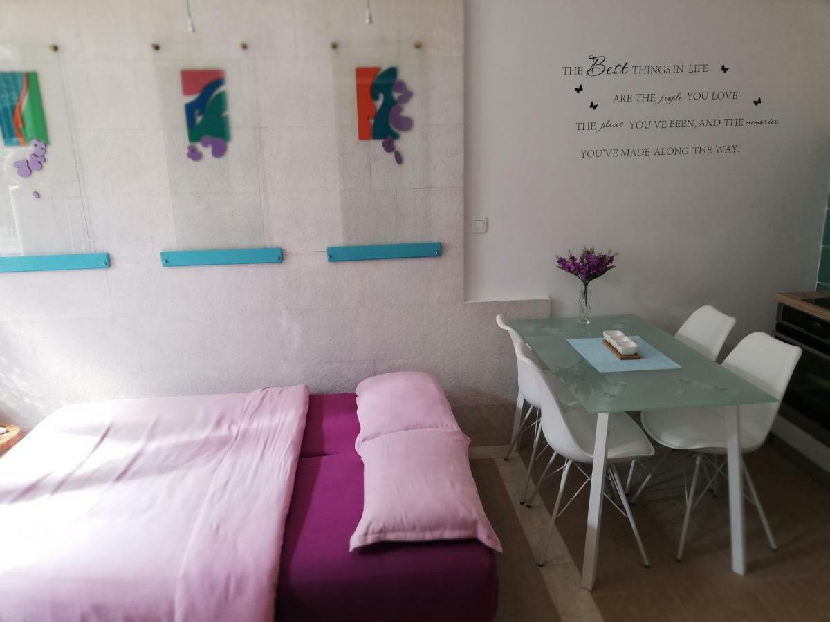 Ibis Your Cosy Oasis With Private Parking And Patio Split Kültér fotó